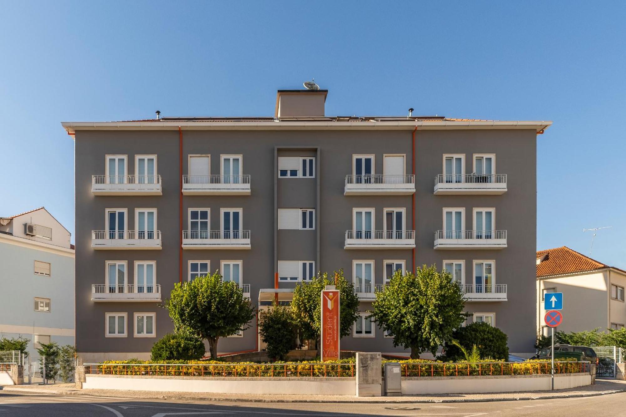 Studentville Academia Coimbra Luaran gambar